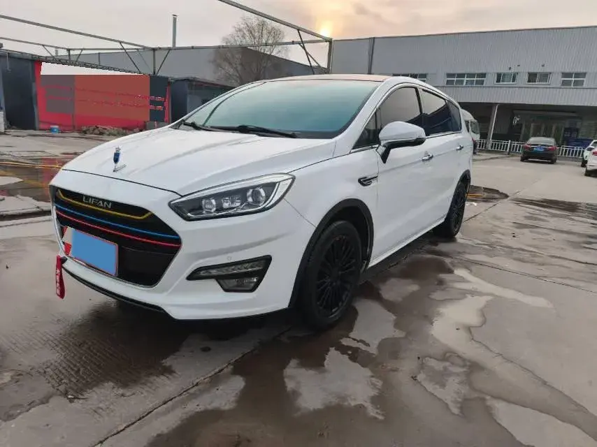 2017 LiFan XuanLang 1.8L 133HP L4 5MT