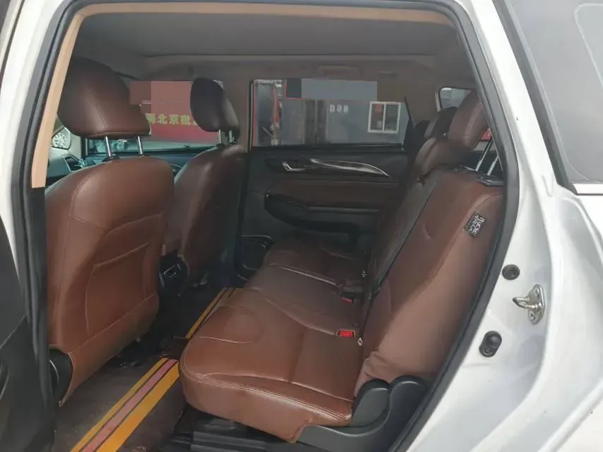 2017 LiFan XuanLang 1.8L 133HP L4 5MT,autocango,china used car exporter,china ev exporter,chinese used car exporter,chinese used ev exporter