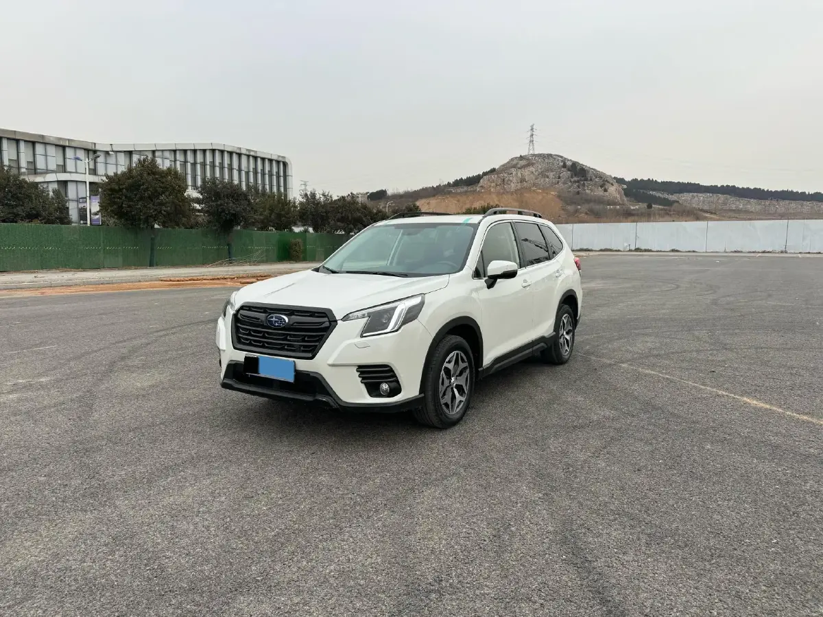 2022 Subaru Forester 2.0L 154HP H4 CVT