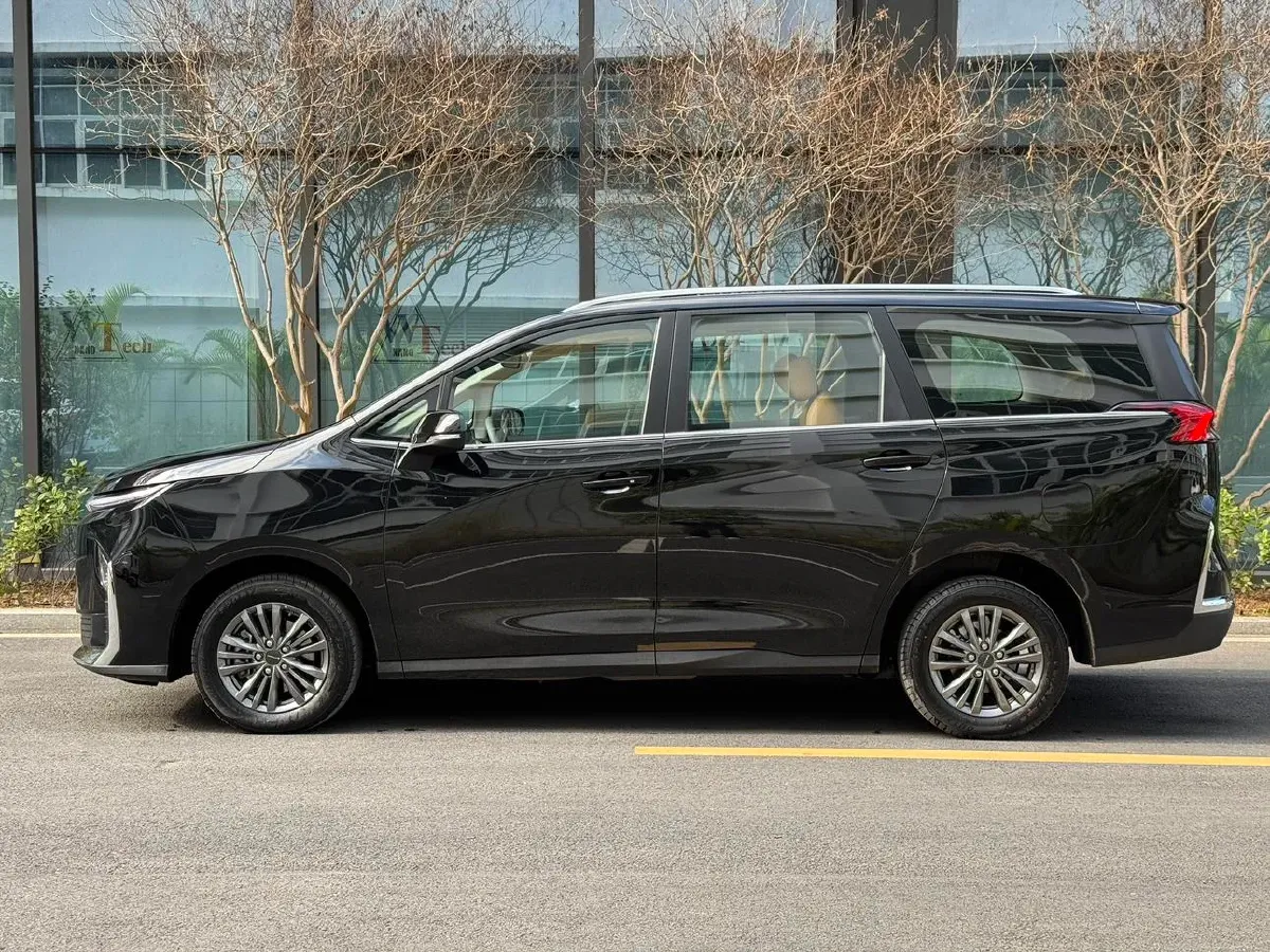 2025 MAXUS G50 PHEV 1.5L 98HP L4 1DHT PHEV 18.65KWH,autocango,china used car exporter,china ev exporter,chinese used car exporter,chinese used ev exporter