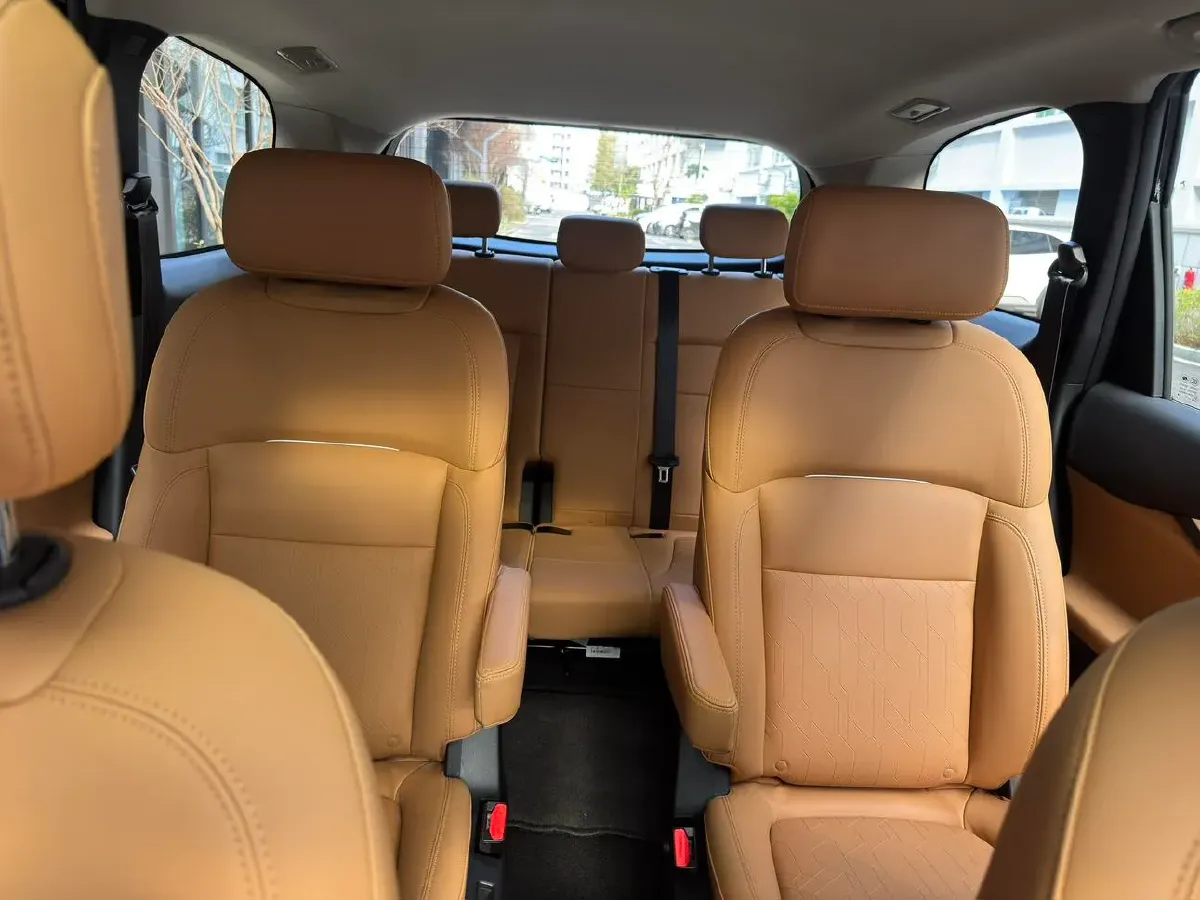 2025 MAXUS G50 PHEV 1.5L 98HP L4 1DHT PHEV 18.65KWH,autocango,china used car exporter,china ev exporter,chinese used car exporter,chinese used ev exporter