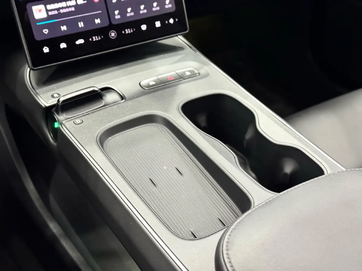 2023 NIO ET5T BEV 75KWH,autocango,china used car exporter,china ev exporter,chinese used car exporter,chinese used ev exporter