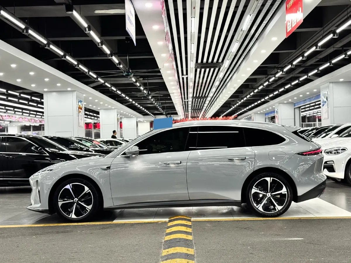 2023 NIO ET5T BEV 75KWH,autocango,china used car exporter,china ev exporter,chinese used car exporter,chinese used ev exporter