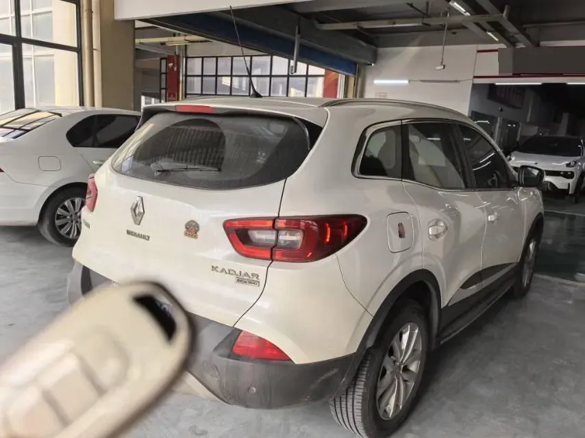 2017 Renault Kadjar 2.0L 150HP L4 CVT,autocango,china used car exporter,china ev exporter,chinese used car exporter,chinese used ev exporter