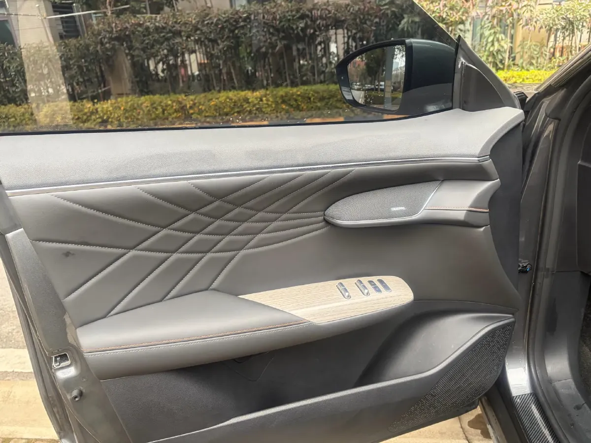 2023 Deepal S07 1.5L 95HP L4 REEV 31.73KWH,autocango,china used car exporter,china ev exporter,chinese used car exporter,chinese used ev exporter