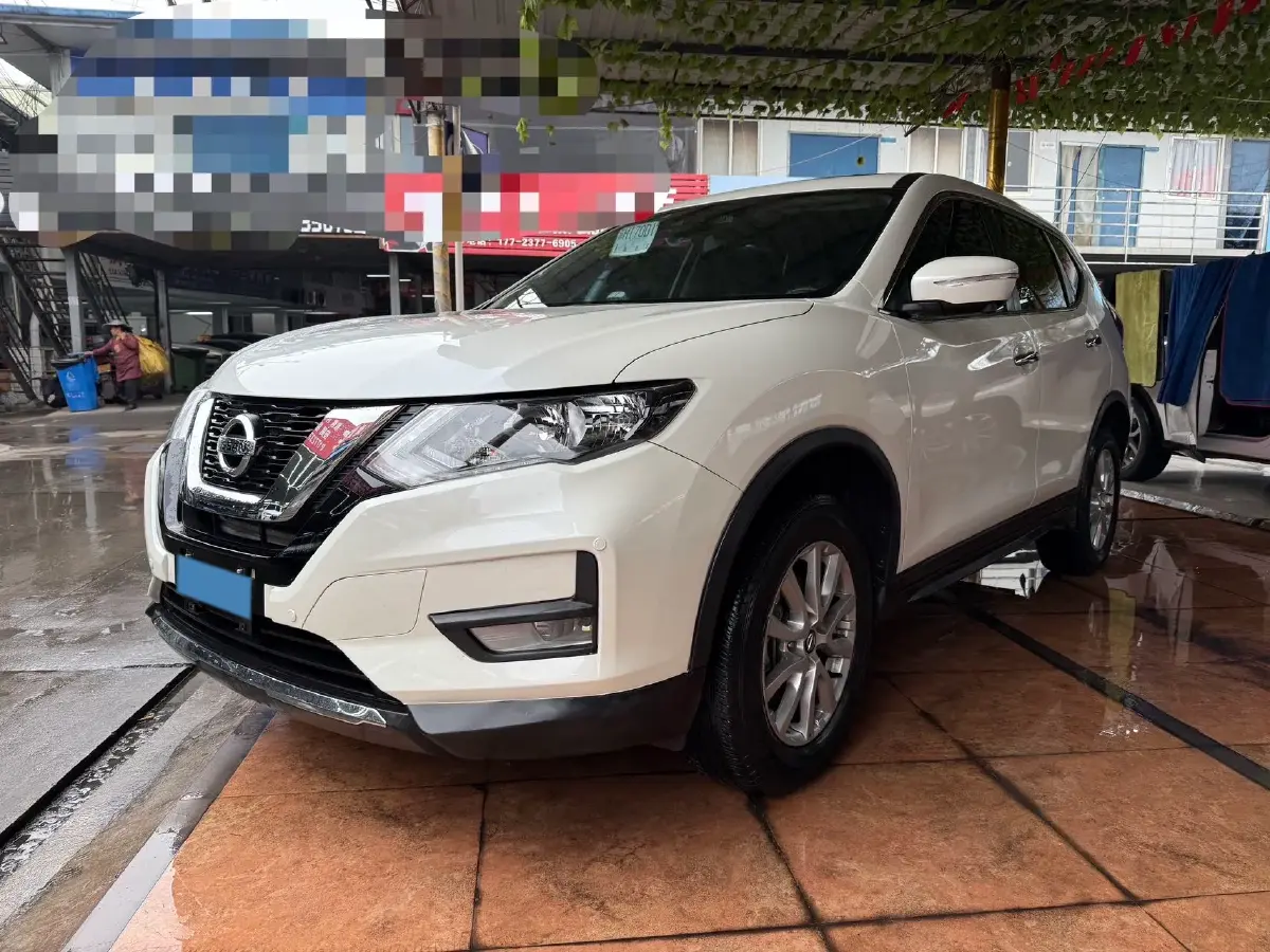2022 Nissan X-Trail 2.0L 151HP L4 CVT