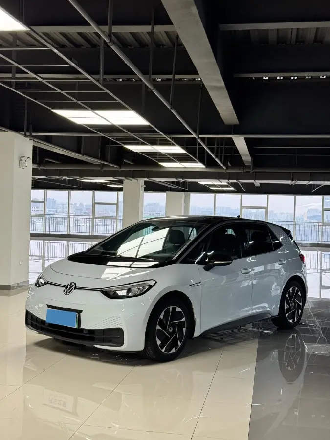 2023 Volkswagen Golf 1.4T 150HP L4 7DCT