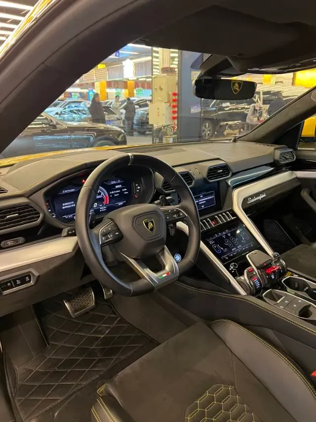 2018 Lamborghini Urus 4.0T 650HP V8 8AT,autocango,china used car exporter,china ev exporter,chinese used car exporter,chinese used ev exporter