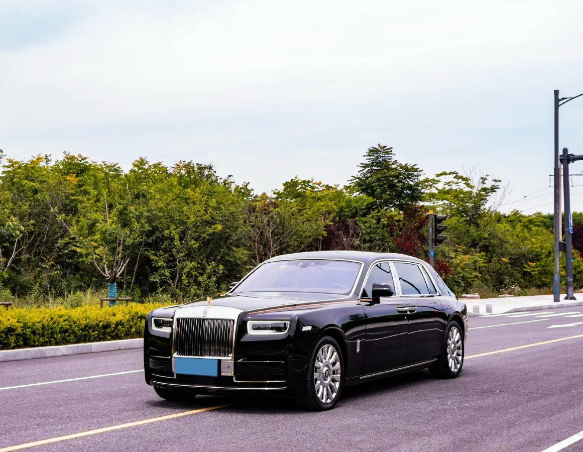2018 Rolls-Royce Phantom 6.7T 571HP V12 8AT,autocango,china used car exporter,china ev exporter,chinese used car exporter,chinese used ev exporter