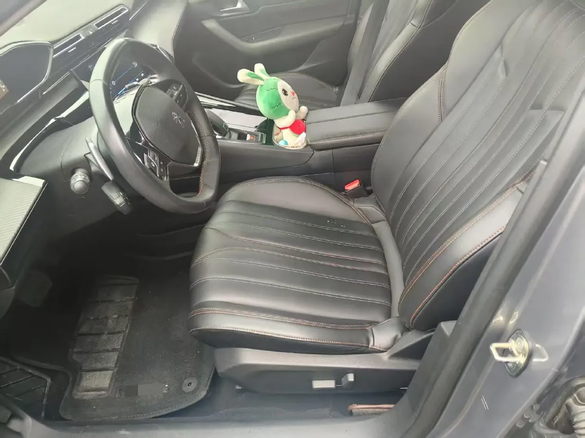 2021 Peugeot 508 1.8T 211HP L4 8AT,autocango,china used car exporter,china ev exporter,chinese used car exporter,chinese used ev exporter