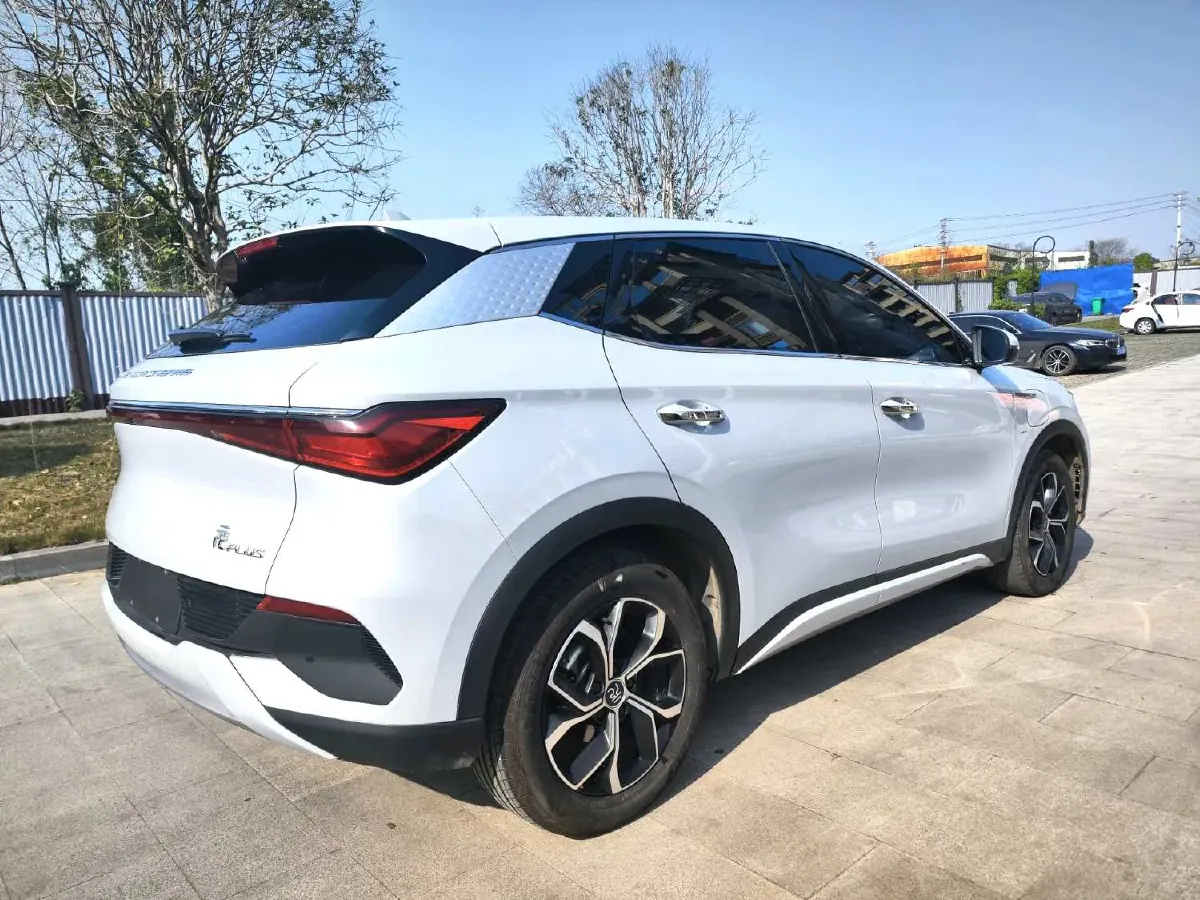 2022 Hycan Z03 BEV 64.23KWH,autocango,china used car exporter,china ev exporter,chinese used car exporter,chinese used ev exporter