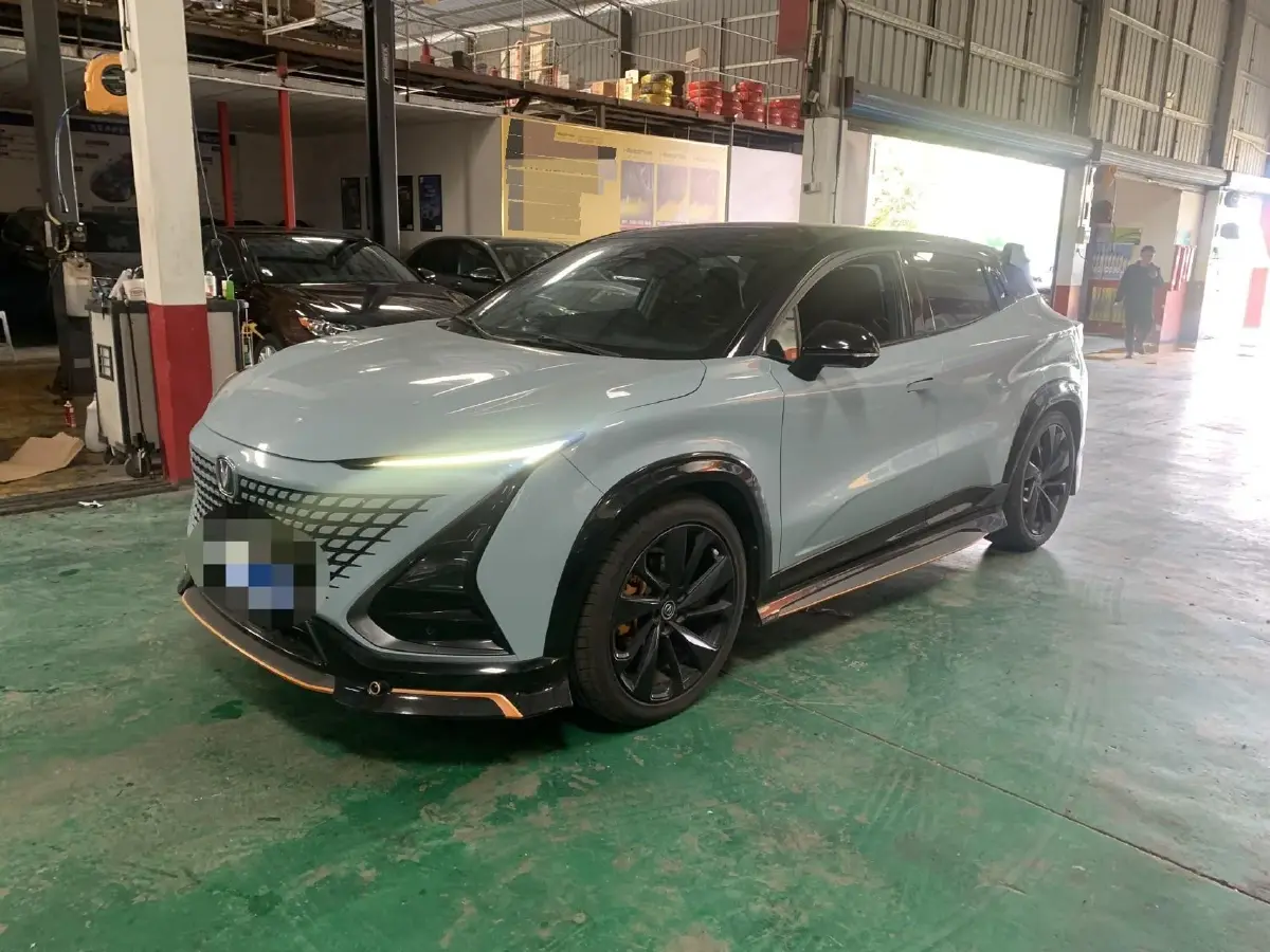 2022 ChangAn UNI-T 2.0T 233HP L4 8AT