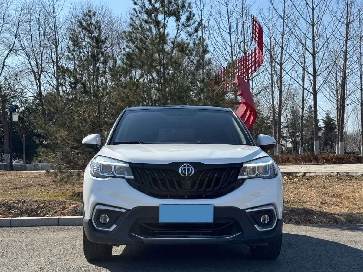 2017 BAW Battle Flag Pickup 2.8T 102HP L4 5MT,autocango,china used car exporter,china ev exporter,chinese used car exporter,chinese used ev exporter