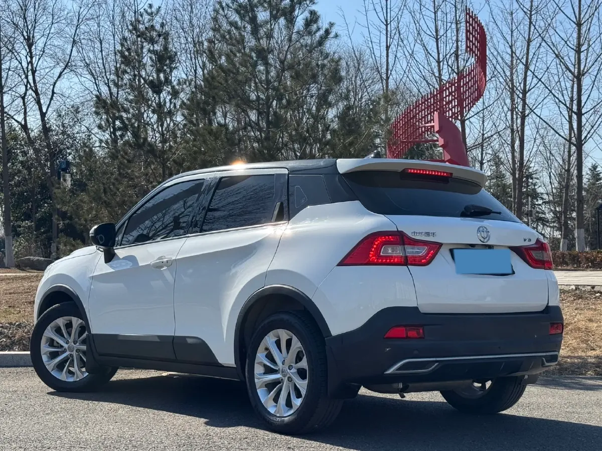 2017 BAW Battle Flag Pickup 2.8T 102HP L4 5MT,autocango,china used car exporter,china ev exporter,chinese used car exporter,chinese used ev exporter