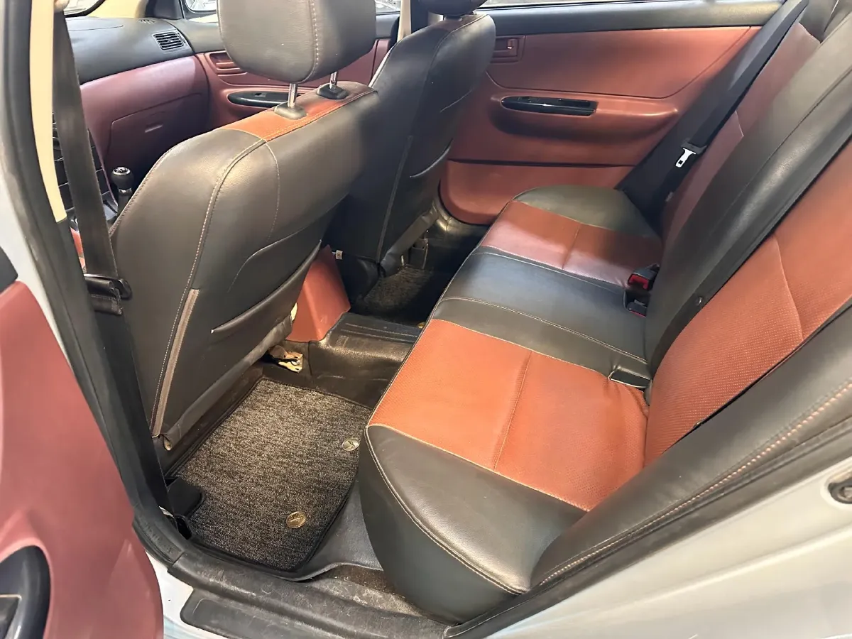 2013 FAW Vita V5 1.5L 102HP L4 5MT,autocango,china used car exporter,china ev exporter,chinese used car exporter,chinese used ev exporter