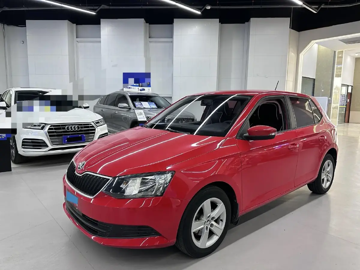 2017 Skoda Fabia 1.4L 90HP L4 6AT