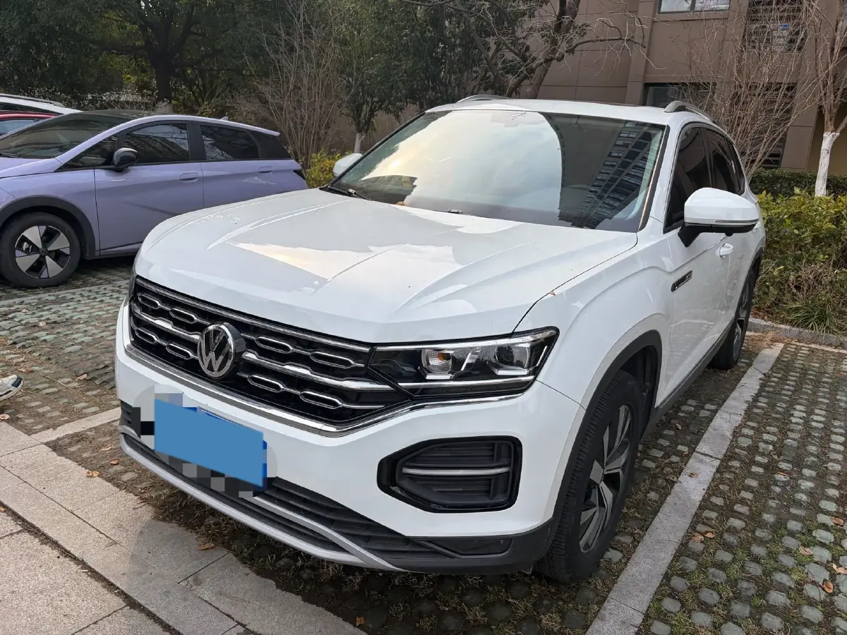 2020 Volkswagen Tayron 2.0T 186HP L4 7DCT