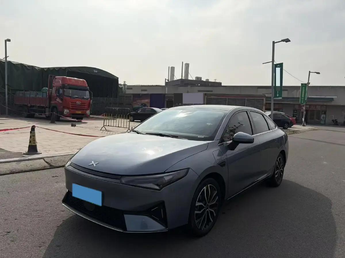 2022 Xpeng P5 BEV 55.9KWH