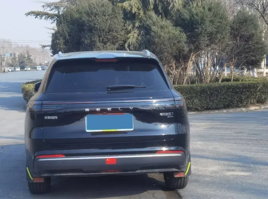 2025 Geely Galaxy L7 1.5L 112HP L4 1DHT PHEV 18.4KWH,autocango,china used car exporter,china ev exporter,chinese used car exporter,chinese used ev exporter