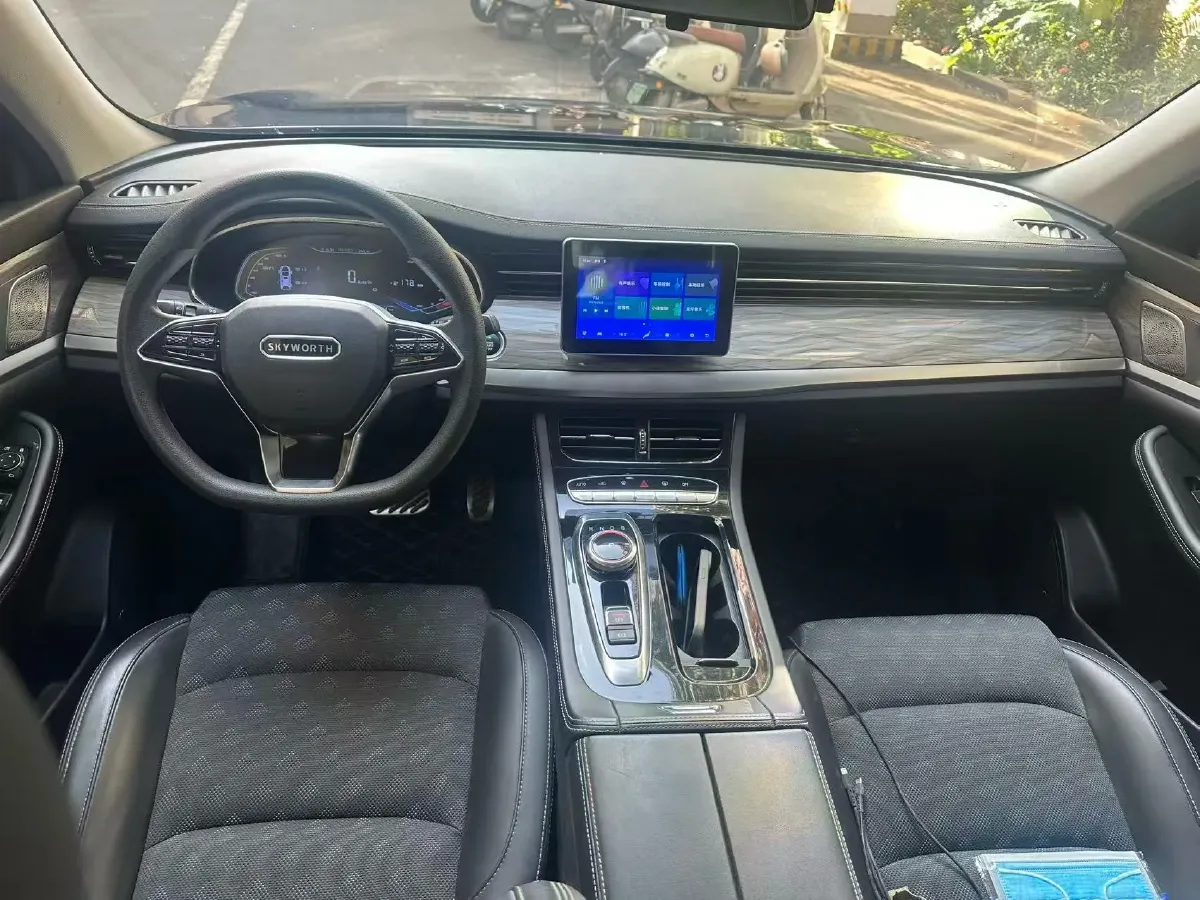 2021 Skyworth EV6 BEV 55.33KWH,autocango,china used car exporter,china ev exporter,chinese used car exporter,chinese used ev exporter