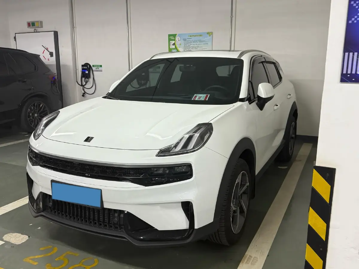 2023 LYNK&CO 06 1.5T 181HP L4 7DCT