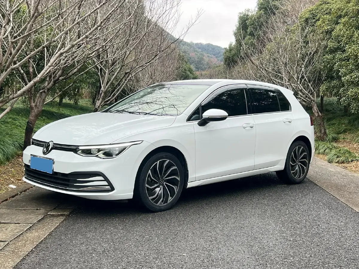 2023 Volkswagen Golf 1.4T 150HP L4 7DCT