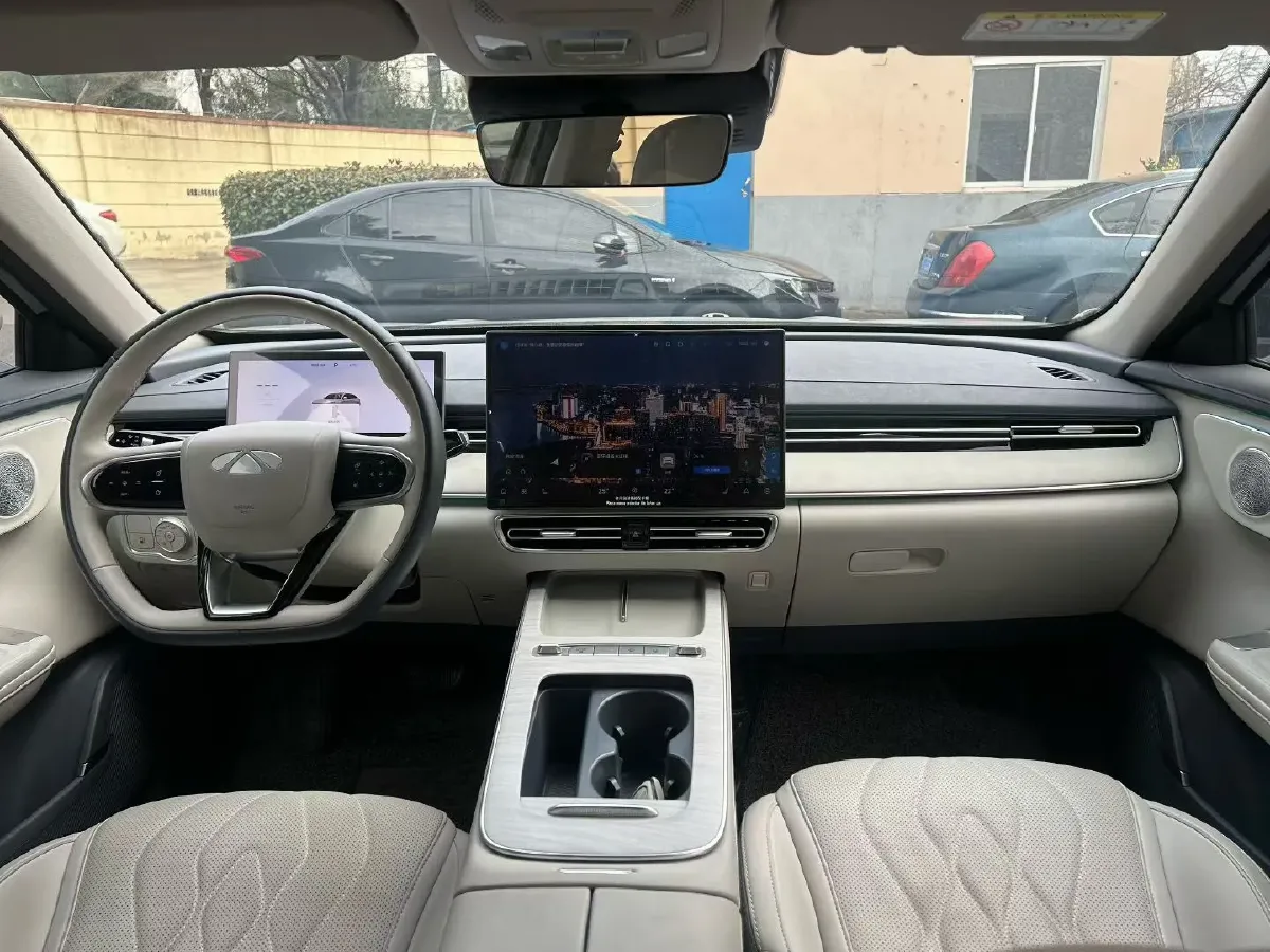 2025 Fulwin FulwinA8L 1.5T 156HP L4 1DHT PHEV 18.67KWH,autocango,china used car exporter,china ev exporter,chinese used car exporter,chinese used ev exporter