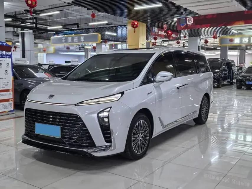 2024 Buick GL8 1.5T 180HP L4 2DHT PHEV 24.4KWH