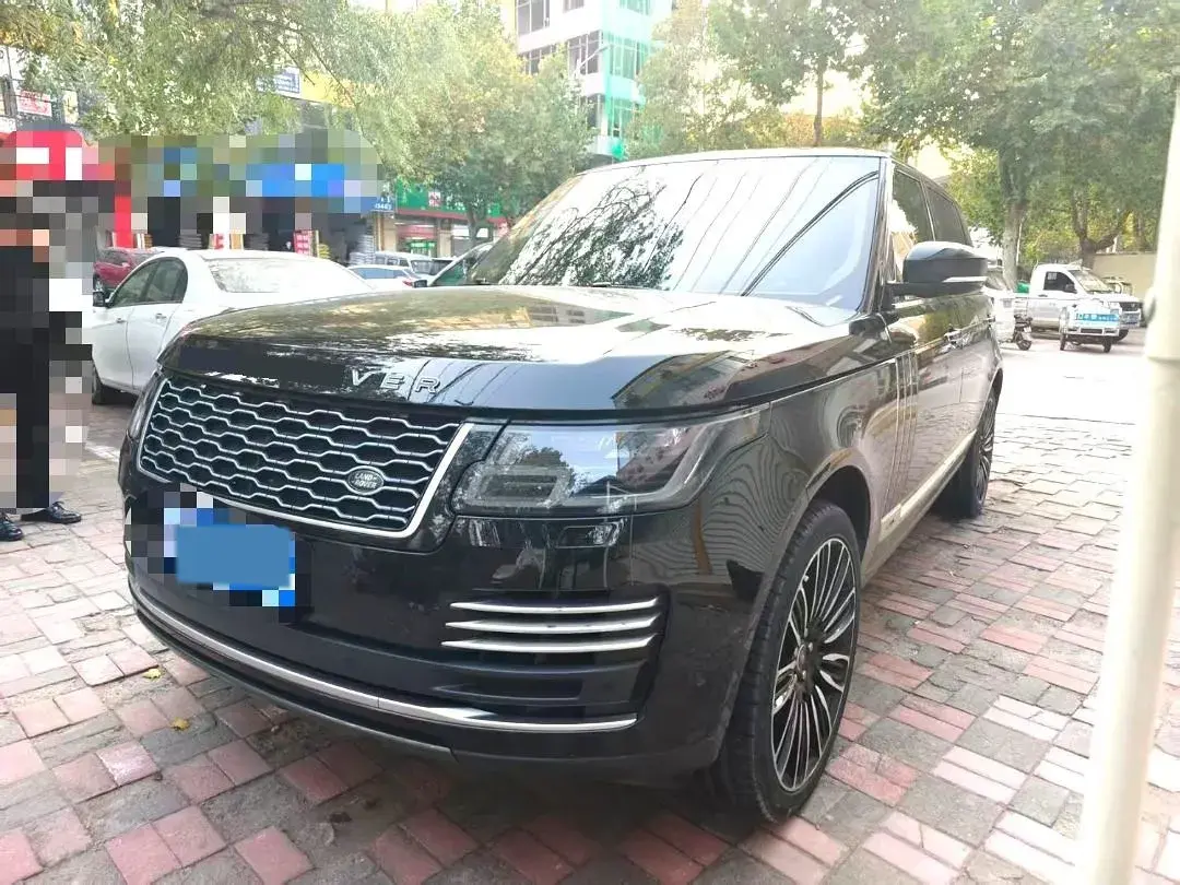 2018 Land Rover Range Rover 3.0T 381HP V6 8AT
