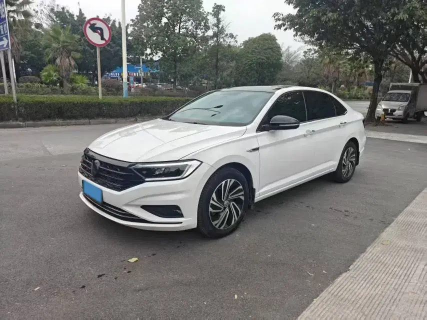 2021 Volkswagen Sagitar 1.4T 150HP L4 7DCT