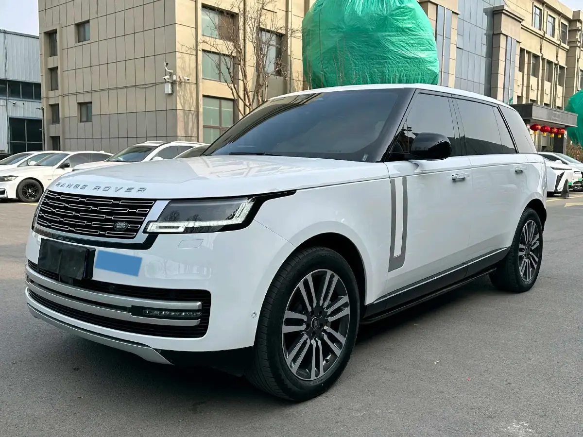 2023 Land Rover Range Rover 3.0T 400HP L6 8AT