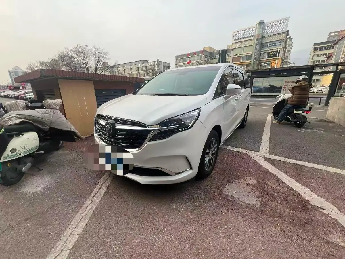 2022 Buick GL8 2.0T 237HP L4 9AT