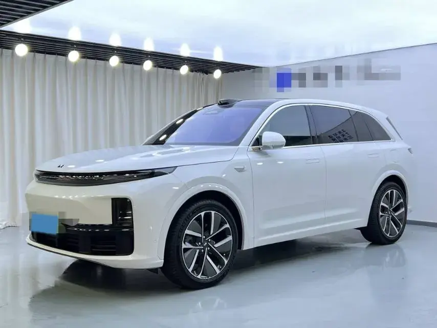 2024 Li L8 Range Extended 154HP REEV 42.8KWH