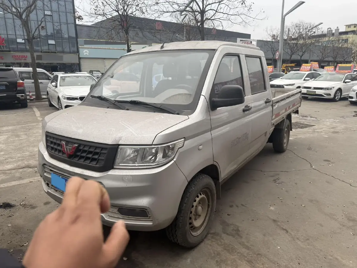 2019 WuLing RongGuang New Truck 1.5L 107HP L4 5MT