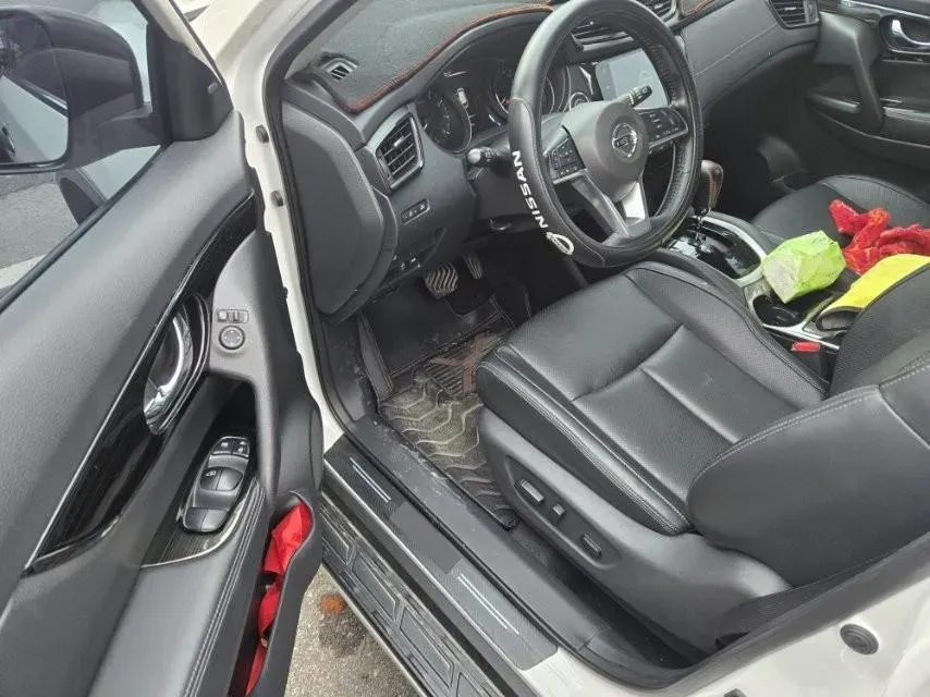 2020 Nissan X-Trail 2.0L 154HP L4 CVT,autocango,china used car exporter,china ev exporter,chinese used car exporter,chinese used ev exporter