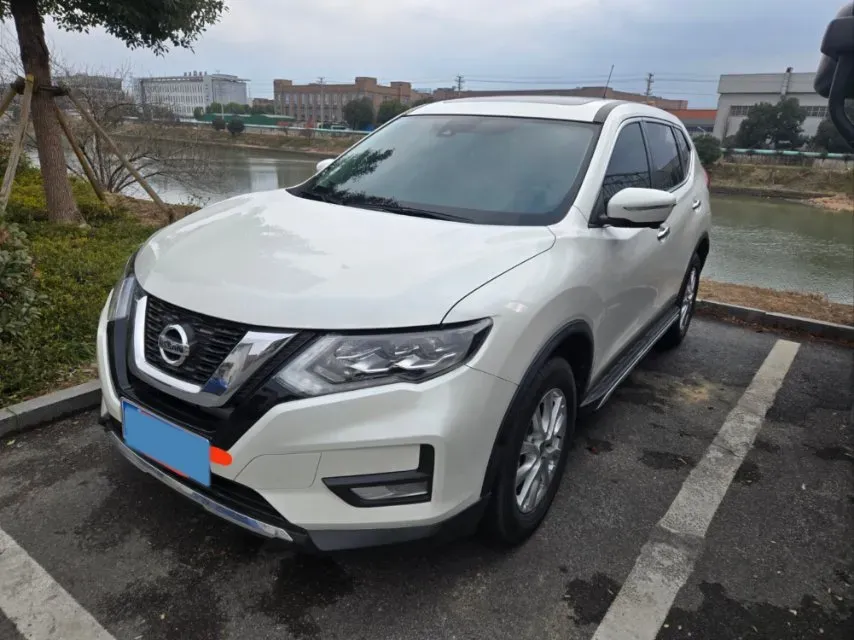 2020 Nissan X-Trail 2.0L 154HP L4 CVT,autocango,china used car exporter,china ev exporter,chinese used car exporter,chinese used ev exporter