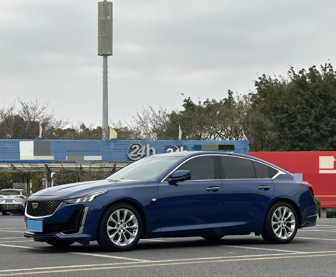 2021 Cadillac CT5 2.0T 237HP L4 10AT
