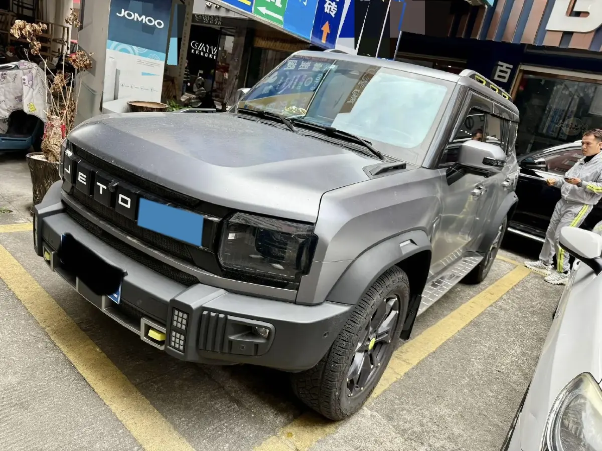 2023 Jetour Traveller 2.0T 254HP L4 7DCT