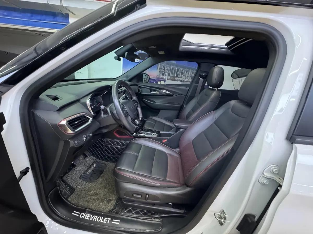 2019 Chevrolet Trailblazer 1.3T 165HP L3 9AT,autocango,china used car exporter,china ev exporter,chinese used car exporter,chinese used ev exporter