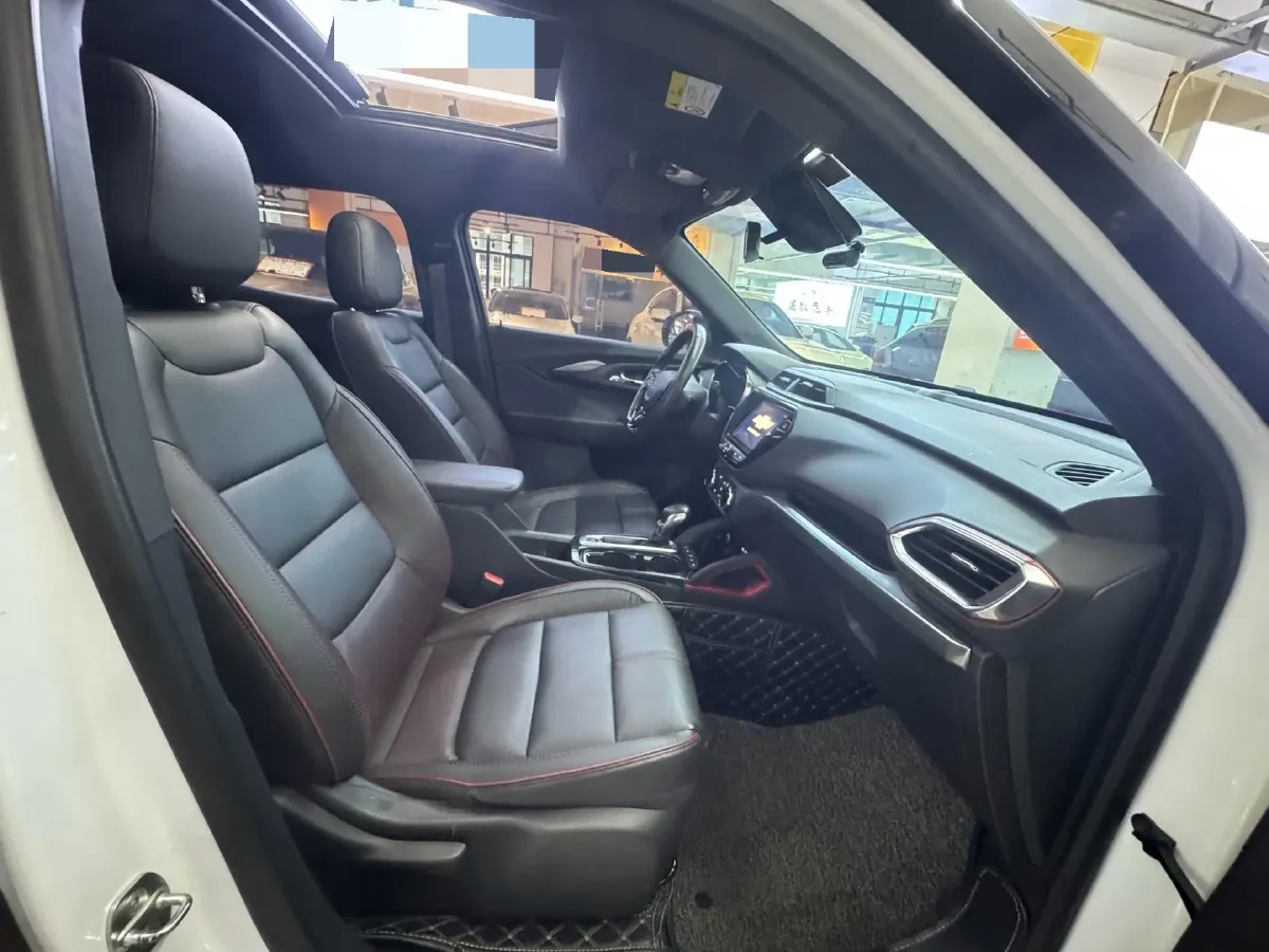 2019 Chevrolet Trailblazer 1.3T 165HP L3 9AT,autocango,china used car exporter,china ev exporter,chinese used car exporter,chinese used ev exporter