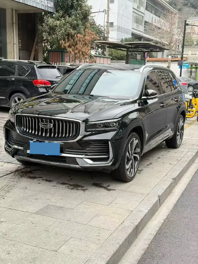 2021 Geely Monjaro 2.0T 218HP L4 7DCT