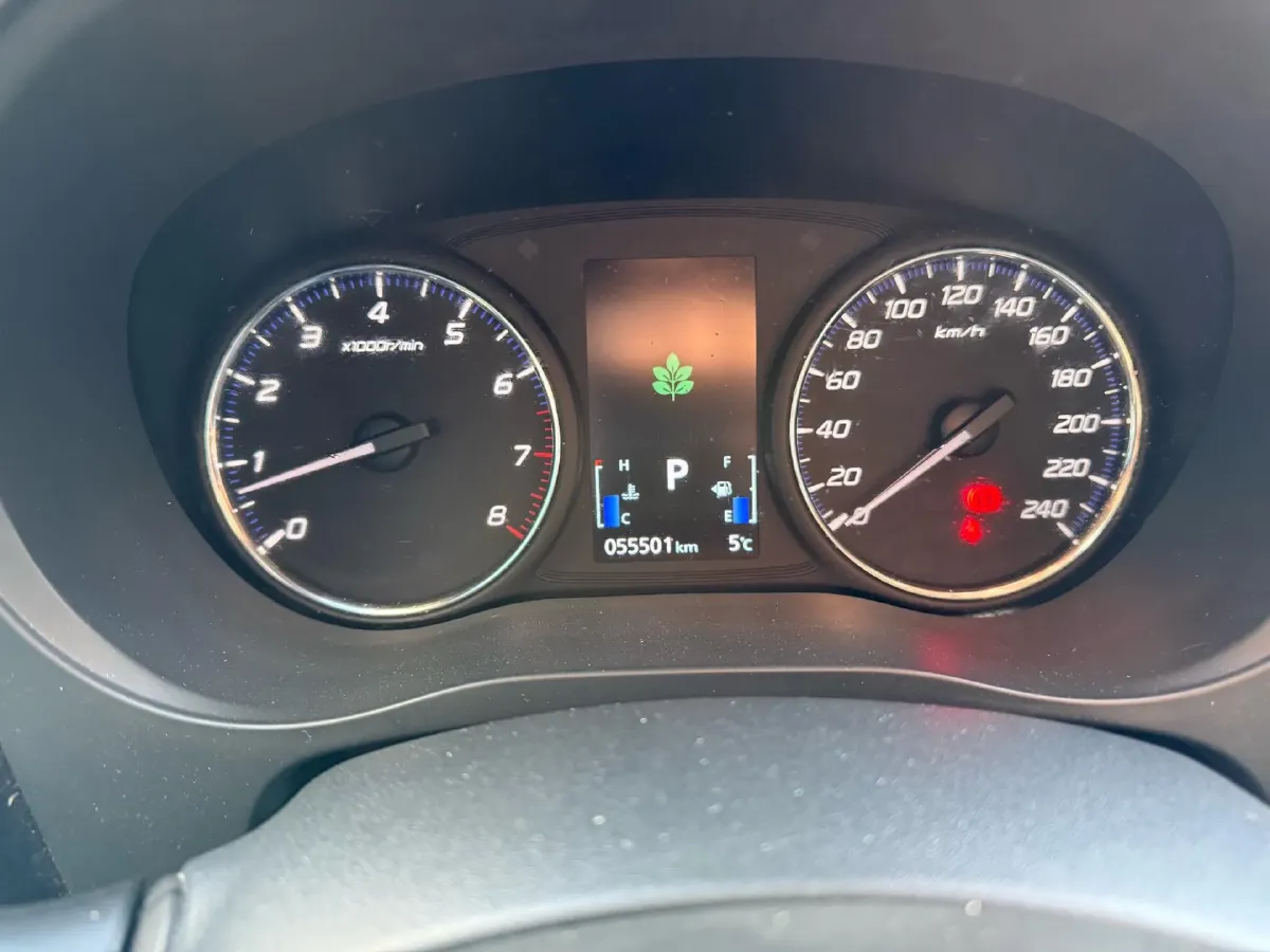 2021 Mitsubishi Outlander 2.0L 166HP L4 CVT,autocango,china used car exporter,china ev exporter,chinese used car exporter,chinese used ev exporter