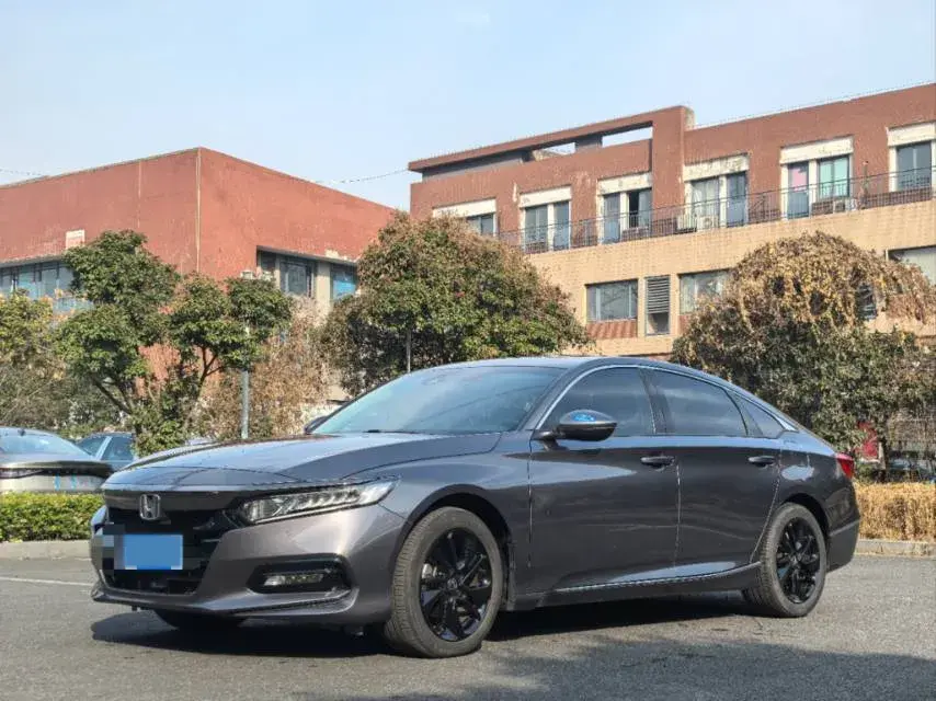 2021 Honda Accord 1.5T 194HP L4 CVT