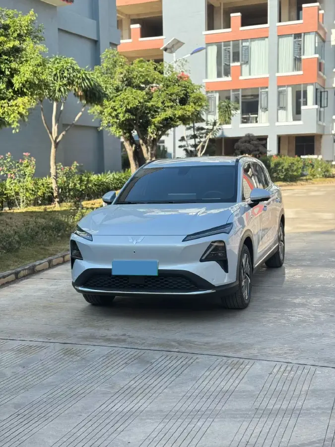 2024 WuLing XingGuangS BEV 60KWH