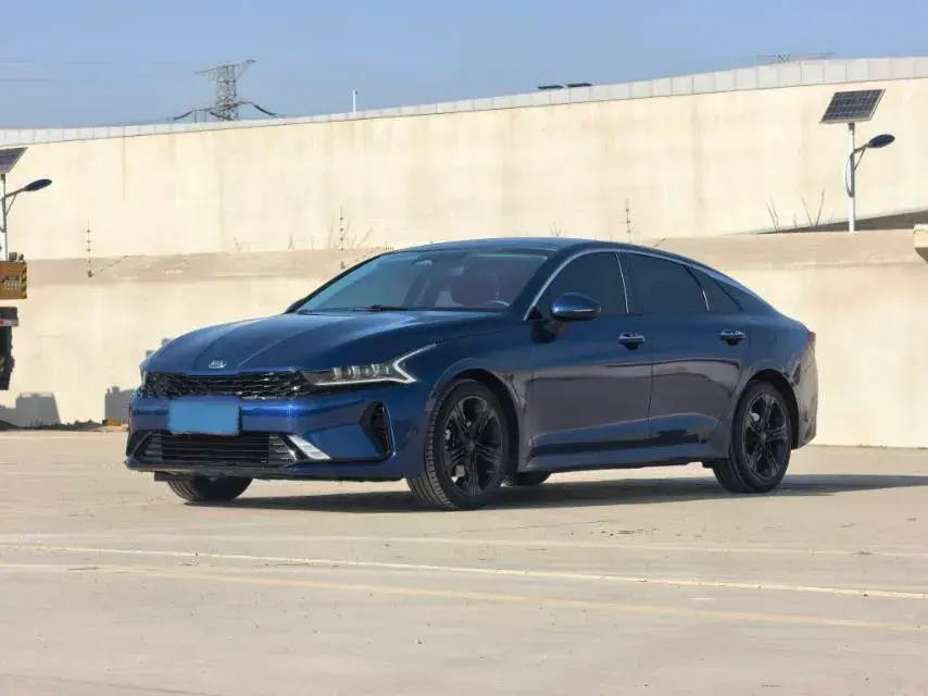 2020 Kia K5 1.5T 170HP L4 7DCT