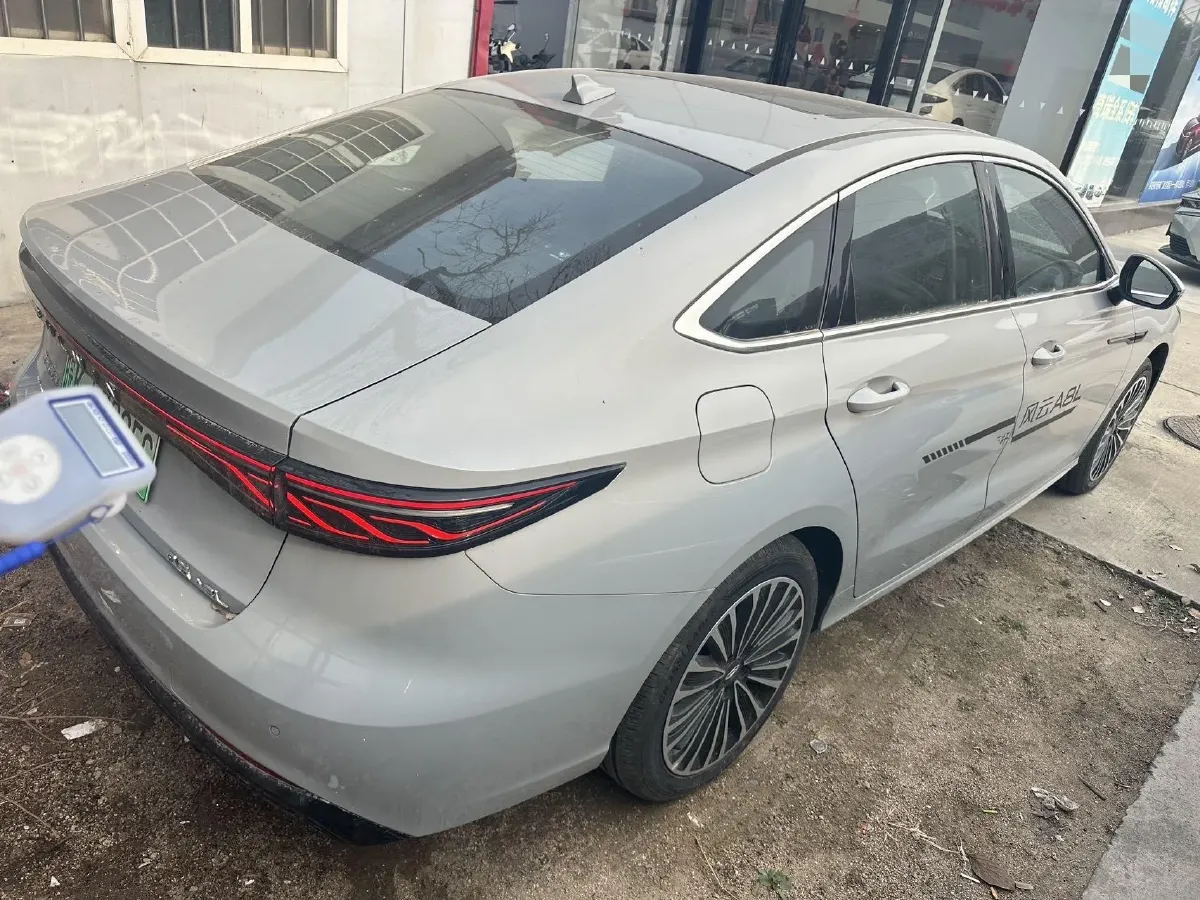 2025 Fulwin FulwinA8L 1.5T 156HP L4 1DHT PHEV 18.67KWH,autocango,china used car exporter,china ev exporter,chinese used car exporter,chinese used ev exporter