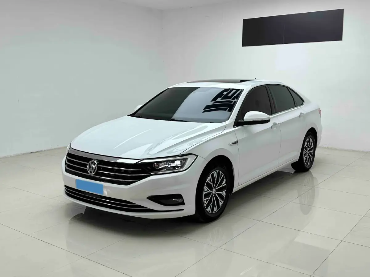 2021 Volkswagen Sagitar 1.4T 150HP L4 7DCT