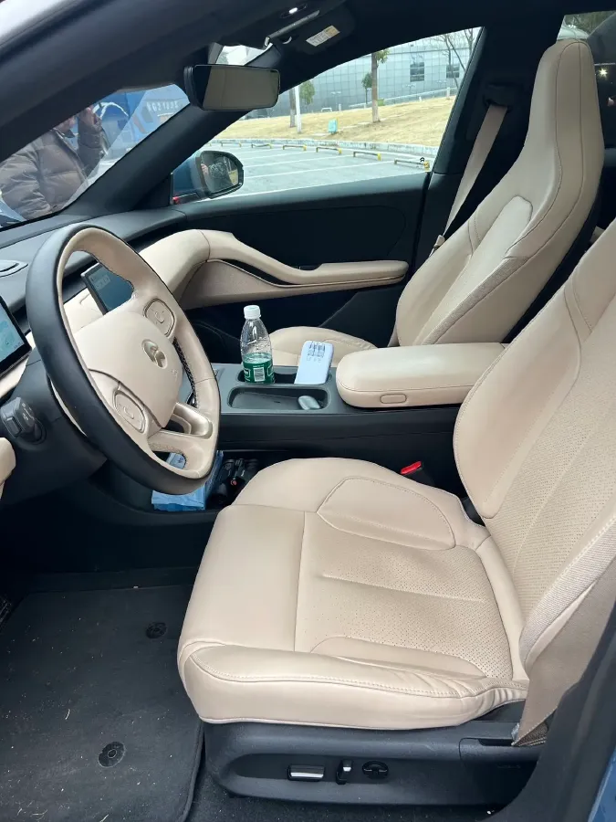 2022 JunTian HeiWuShi Youth 2.0T 203HP L4 6AT,autocango,china used car exporter,china ev exporter,chinese used car exporter,chinese used ev exporter