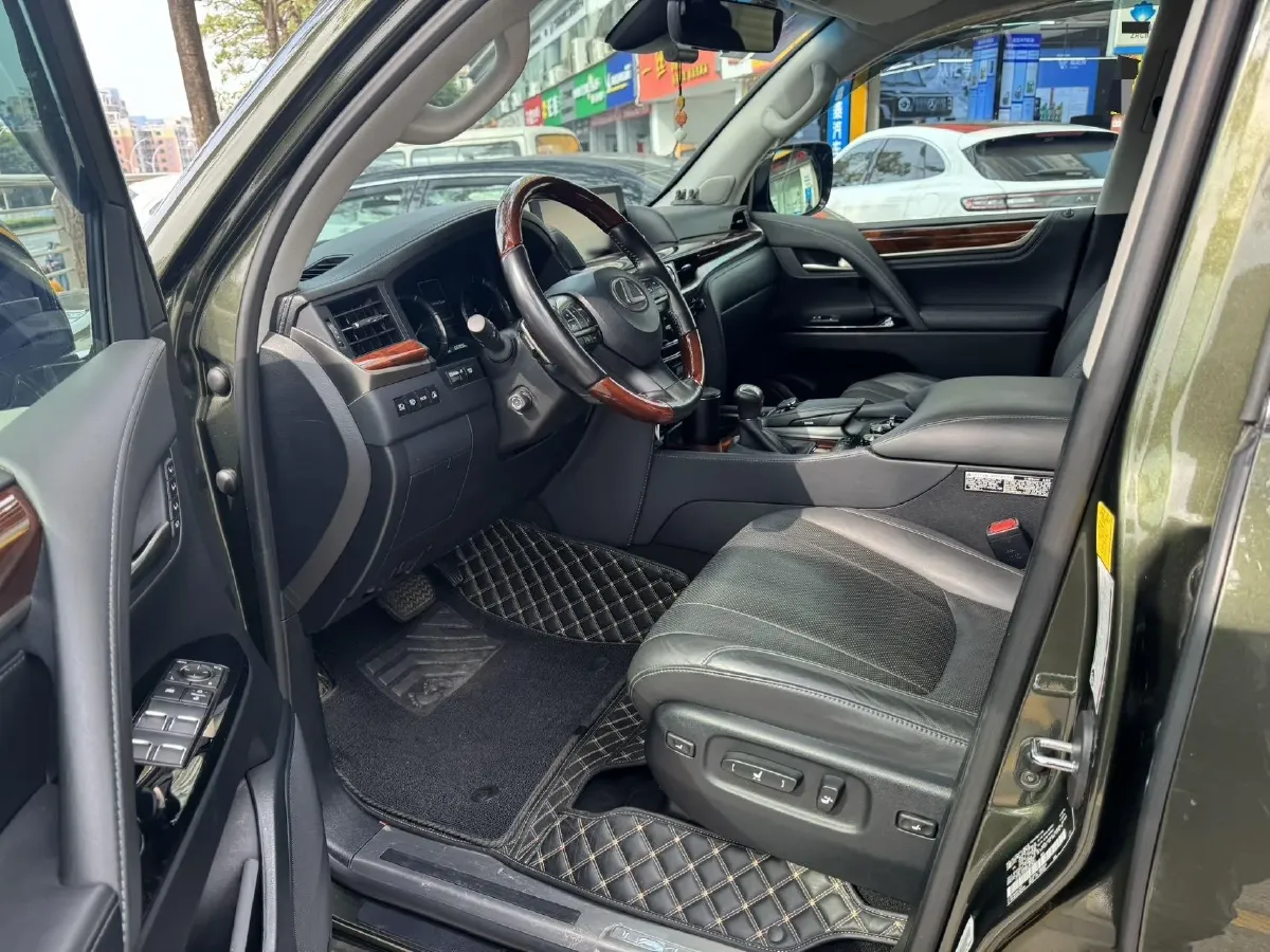 2021 Alfa Romeo Giulia 2.9T 540HP V6 8AT,autocango,china used car exporter,china ev exporter,chinese used car exporter,chinese used ev exporter