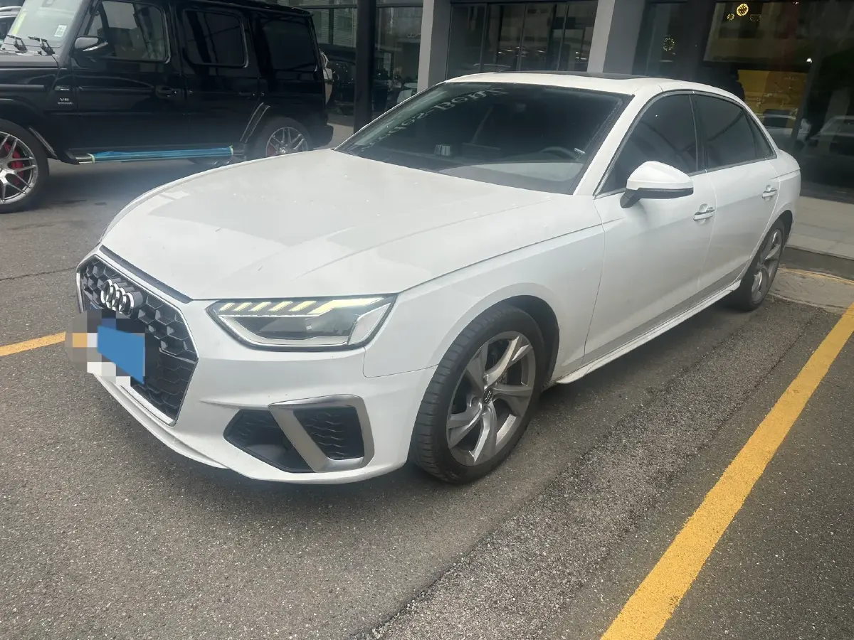 2020 Audi A4L 2.0T 190HP L4 7DCT